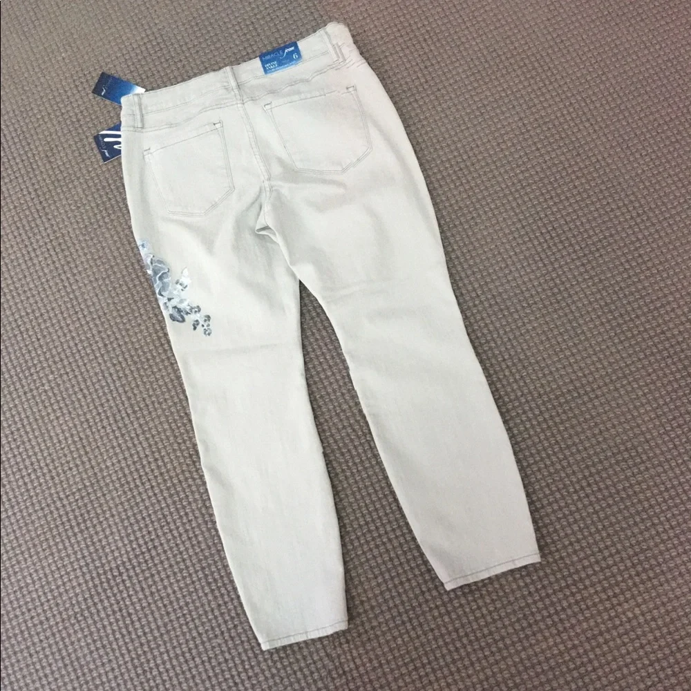 Women's Light Gray Floral Jeans